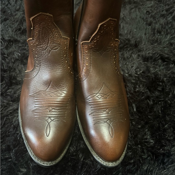 Road wolf ankle boots 10 1/2 wide few minor Knicks main image 9